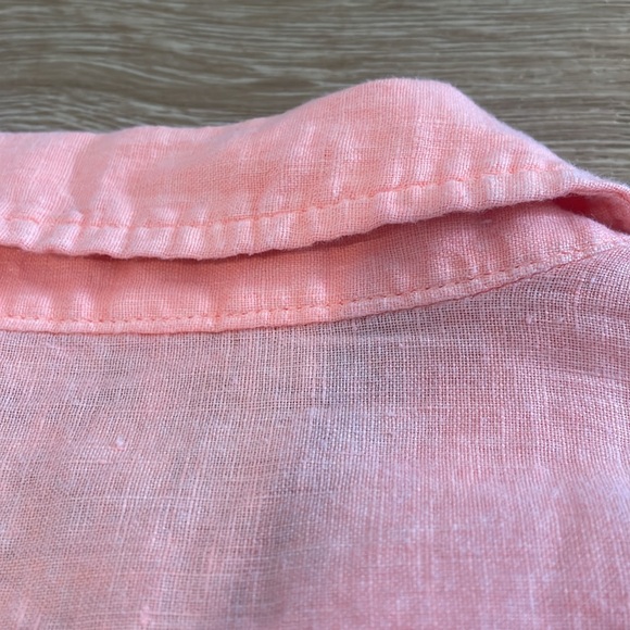 Lilly Pulitzer Sea View Linen Button Down in Cantaloupe, Size XS - Picture 7 of 7